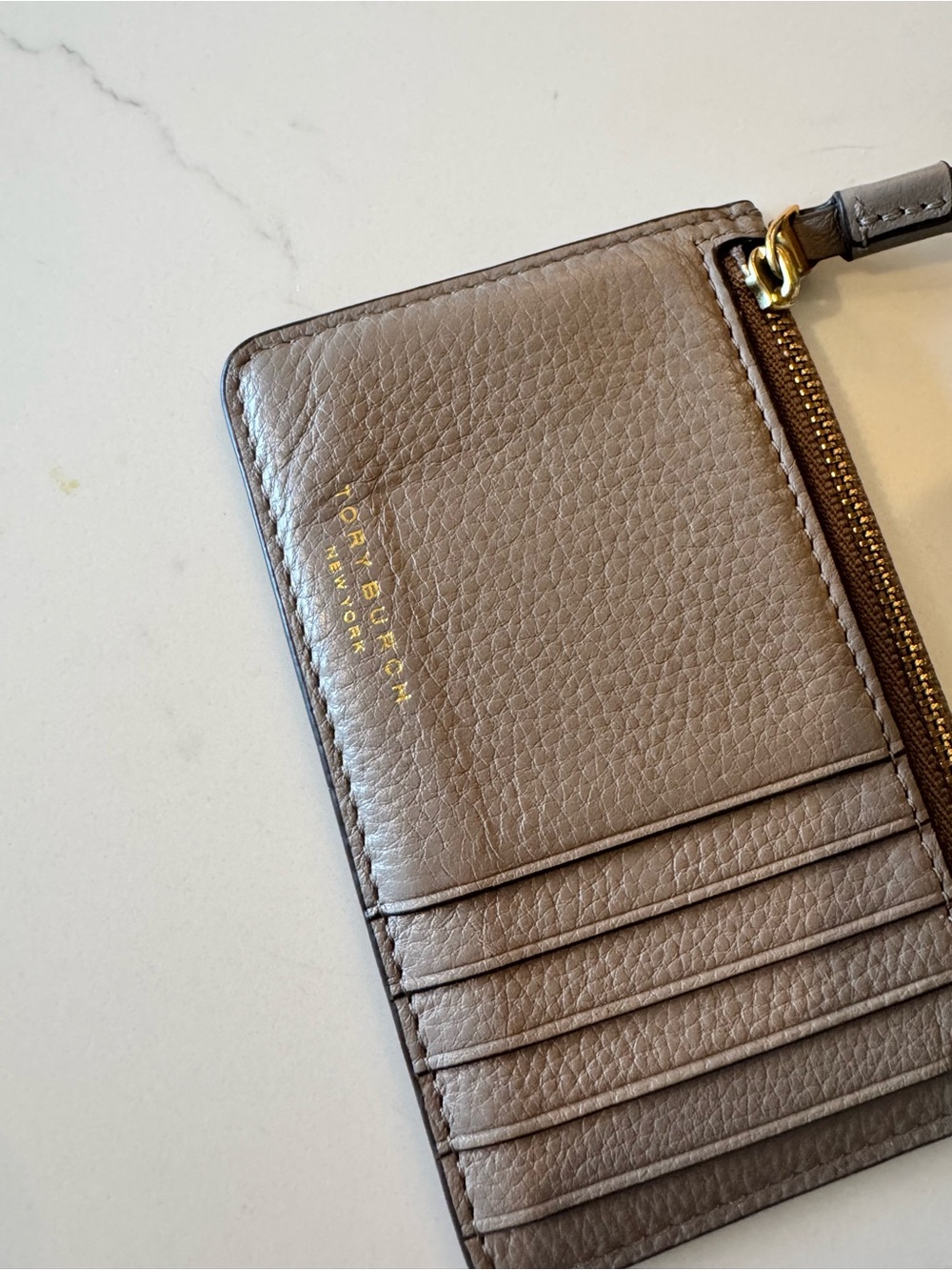Tory Burch Pebbled Leather Card Holder in Taupe